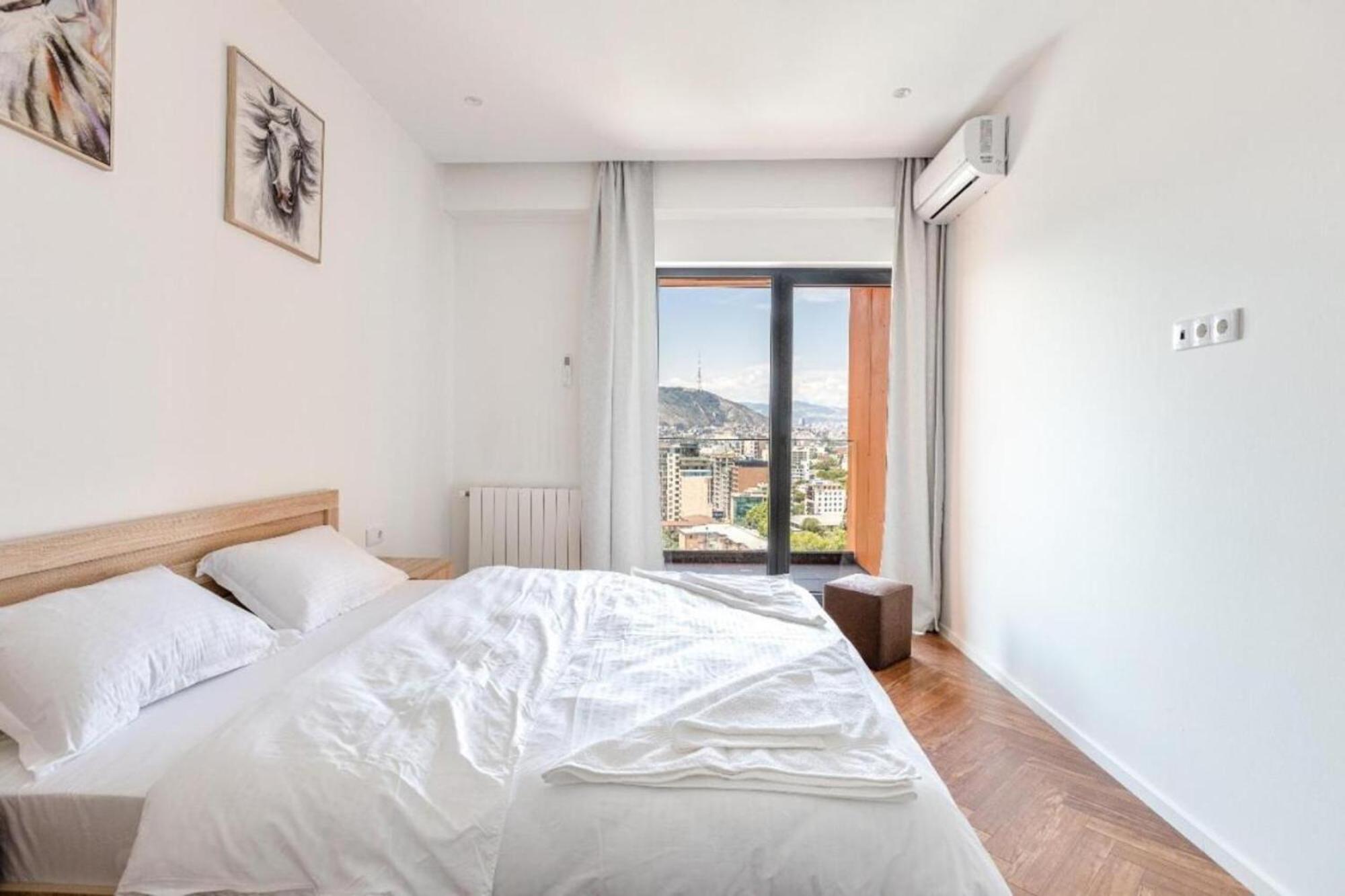Old View Apartment